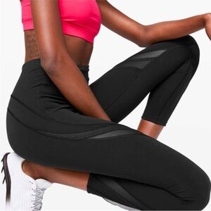 Lululemon Bootcamp Ready Tight 25" Black Women's Size 4 Leggings Mesh Yoga Gym